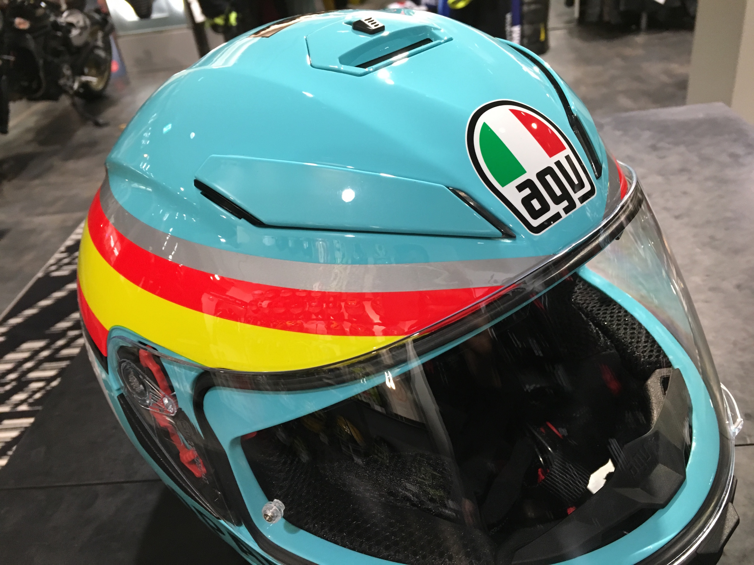 三田ネコさんAGV K-3 SV ロッシレプリカ イリジユーム無し 三田ネコ