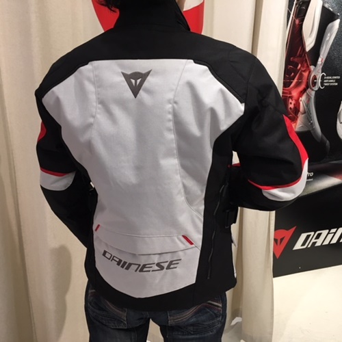 新作ジャケットが入荷致しました♪”TEMPEST 2 D-DRY JACKET”
