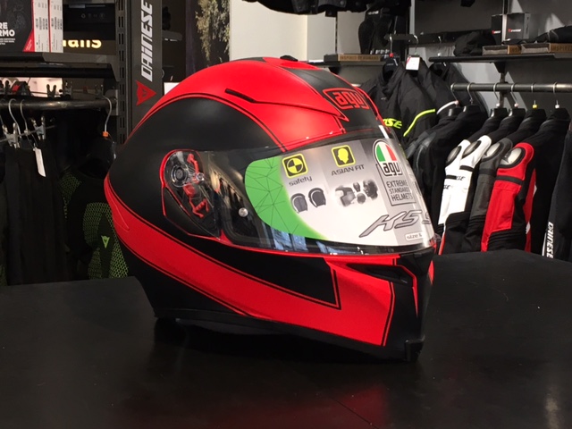 シンプルなデザインのAGVヘルメット【K-5 S ENLACE】