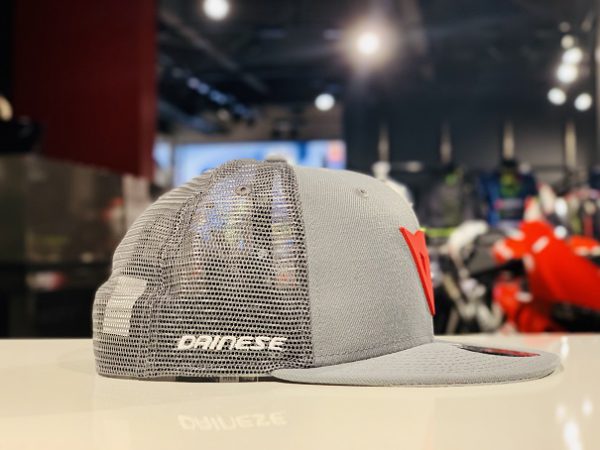 DAINESE 9FIFTY TRUCKER SNAPBACK CAP カラーのご紹介☆