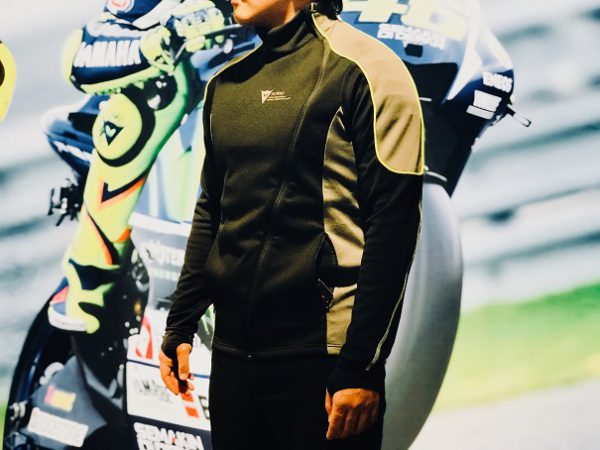 Dainese ダイネーゼ D-MANTLE FLEECE WS Sタグ有り 一着で断熱、防風性を備えた大人気のテクニカルインナー【D-MANTLE