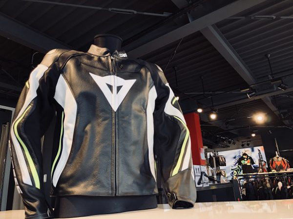 おすすめLEATHER JACKETのご紹介☆