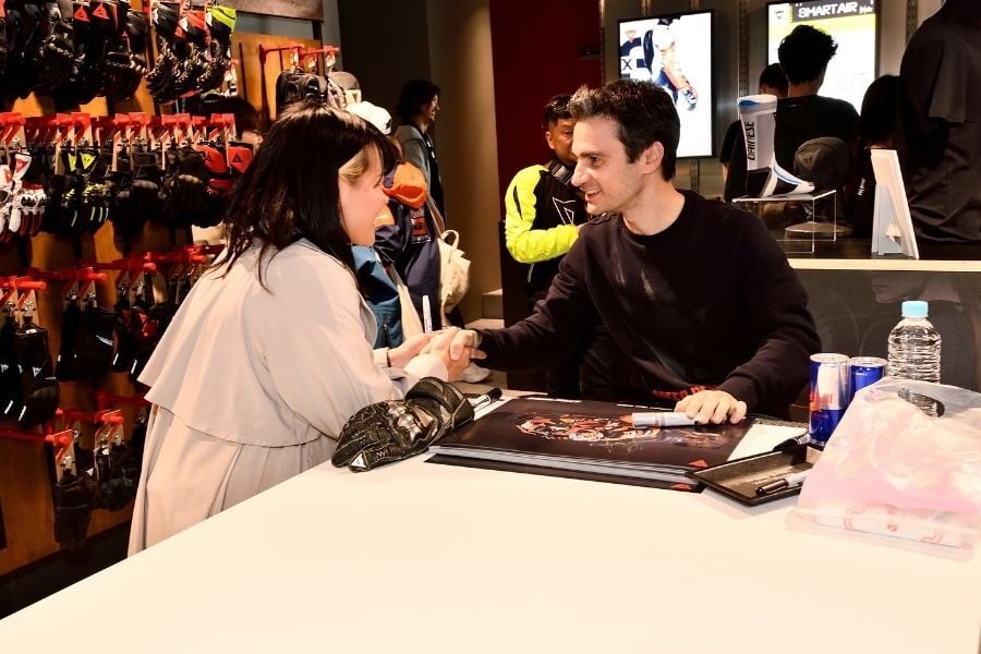 Meet the SAMURAI_004.jpg__PID:2ac3a5eb-c9c1-4e6c-b309-a00b8789065d