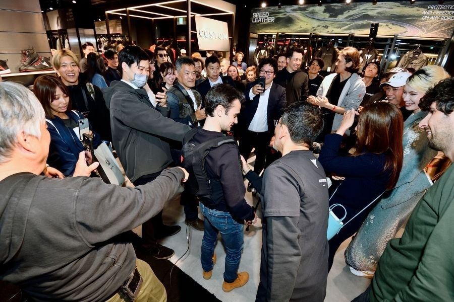 Meet the SAMURAI_007.jpg__PID:ebc9c17e-6c73-49a0-8b87-89065de09e5c