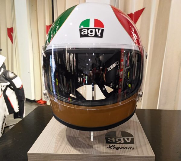 今週末限定！話題のAGV X3000を発売前にご試着頂けます！