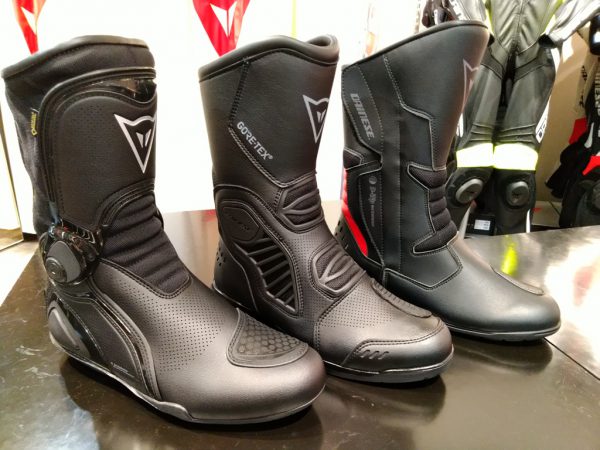 DAINESE/ダイネーゼ TEMPEST テンペスト D-WP 防水ブーツ
