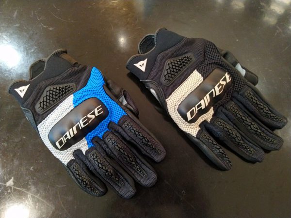 今シーズン注目の最新メッシュグローブ -D-EXPLORER 2 GLOVES-