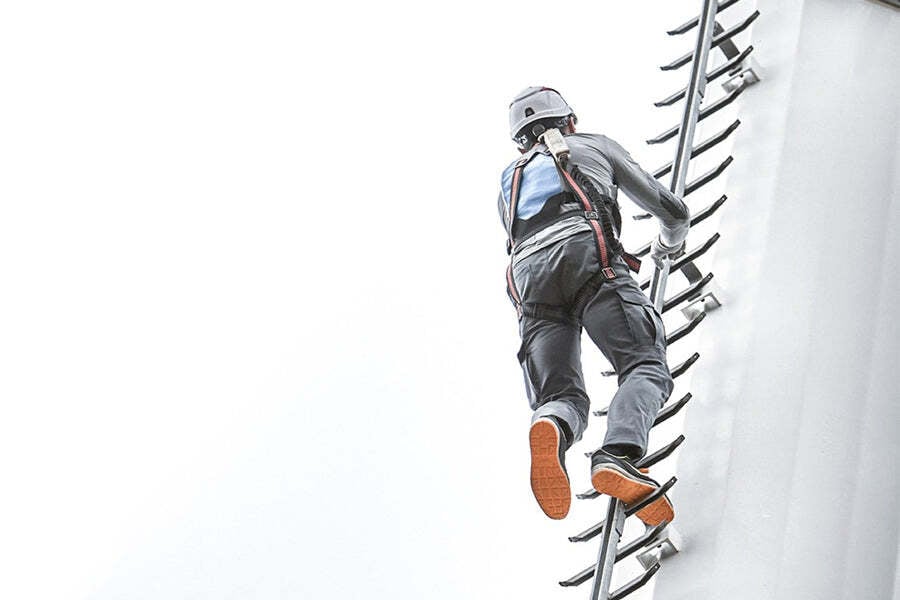 高所作業用エアバッグｰ高所作業の定義