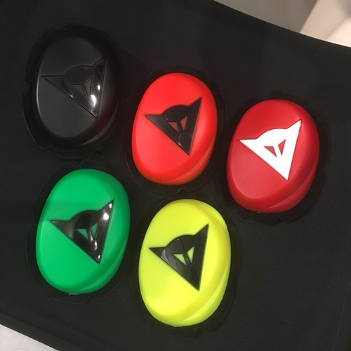 皆様お待ちかねの新作ニースライダーが入荷致しました！