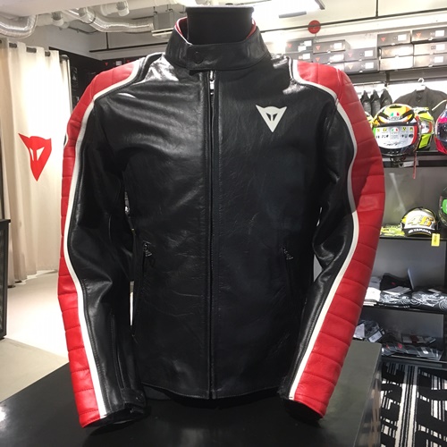 新作のレザージャケットが入荷致しました！