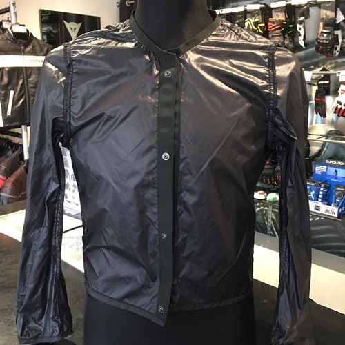 ロッシファン必見のメッシュジャケットです！