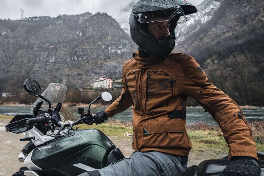 raingear (4).jpg__PID:cf6e70de-f789-4944-ad04-b0bb7ae0431c