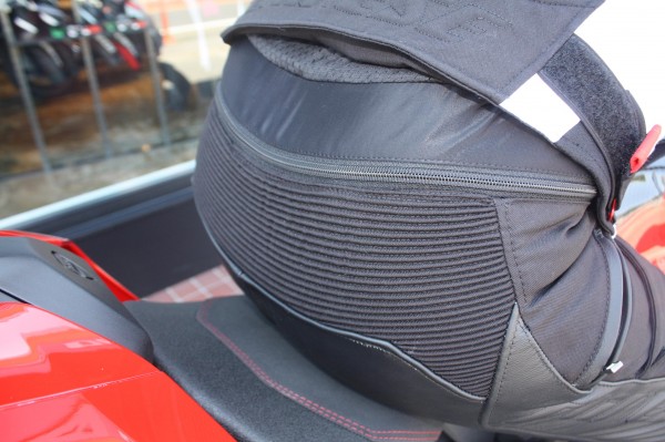 一押し商品のご紹介「P. HORIZON PELLE-TEX」