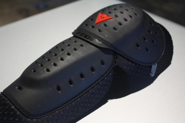 驚くほど軽いメッシュジャケット「G. AIR FLUX D1 TEX 」