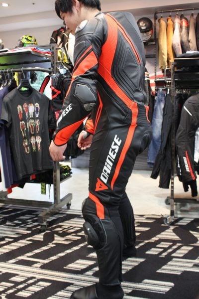 送料無料/新品】 Dainese ダイネーゼ レーシングスーツ バイクウエア