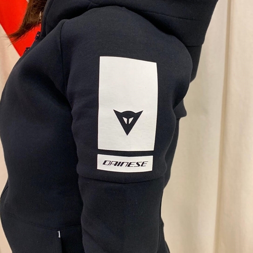 スタッフのコレ買っちゃいました！'DAINESE FULL-ZIP HOODIE LADY'