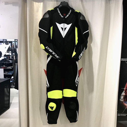 ダイネーセツナギ　1ピースLaguna Seca系　ブラックxイエロー 大人気レザースーツ'LAGUNA SECA 4'に新色が登場致しました！