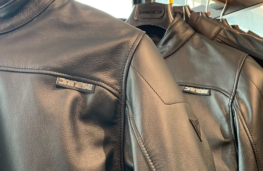 クラシックなデザインの新作レザージャケット！【MIKE 3 LEATHER JACKET】