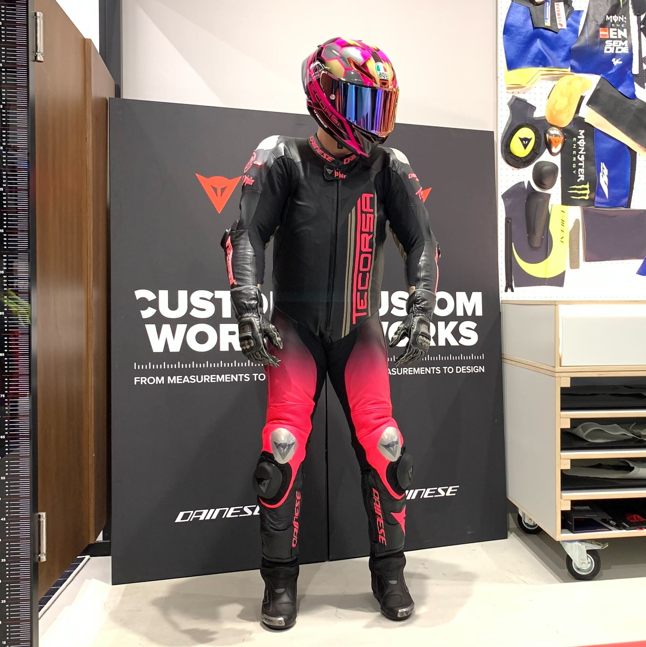 M PRO RACE M1000RR仕様 カスタムレーシングスーツ BMW M PRO RACE 