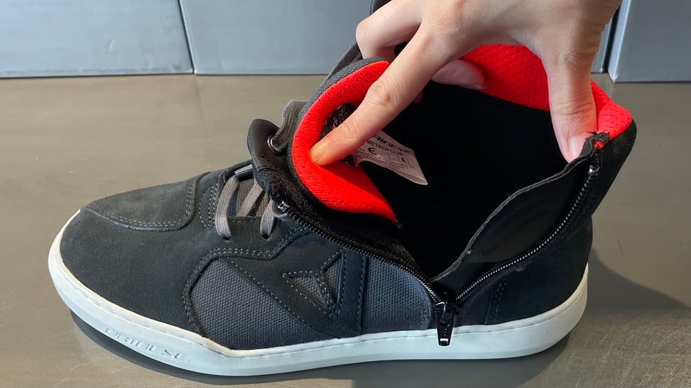 本日まで最終お値下げ❗️ DAINESE METROPOLIS SHOES DAINESE METROPOLIS D-WP SHOES