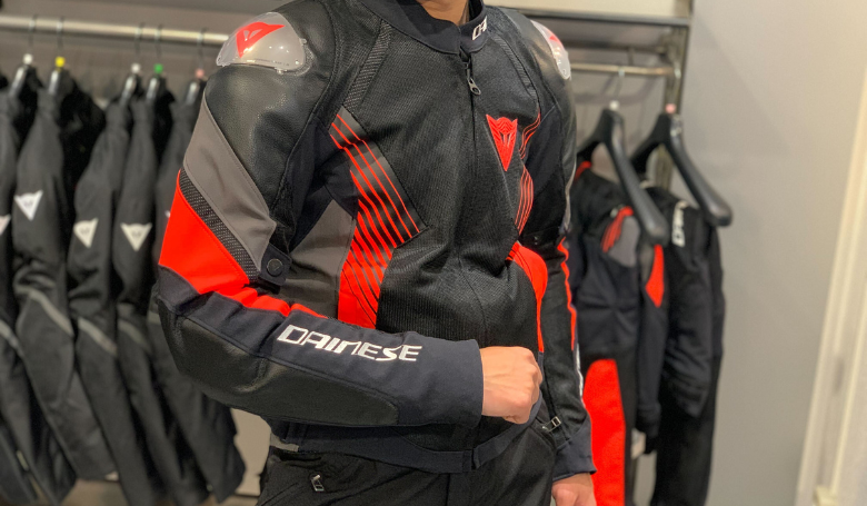 優れた快適性SUPER RIDER 2 ABSOLUTESHELL™ JACKET