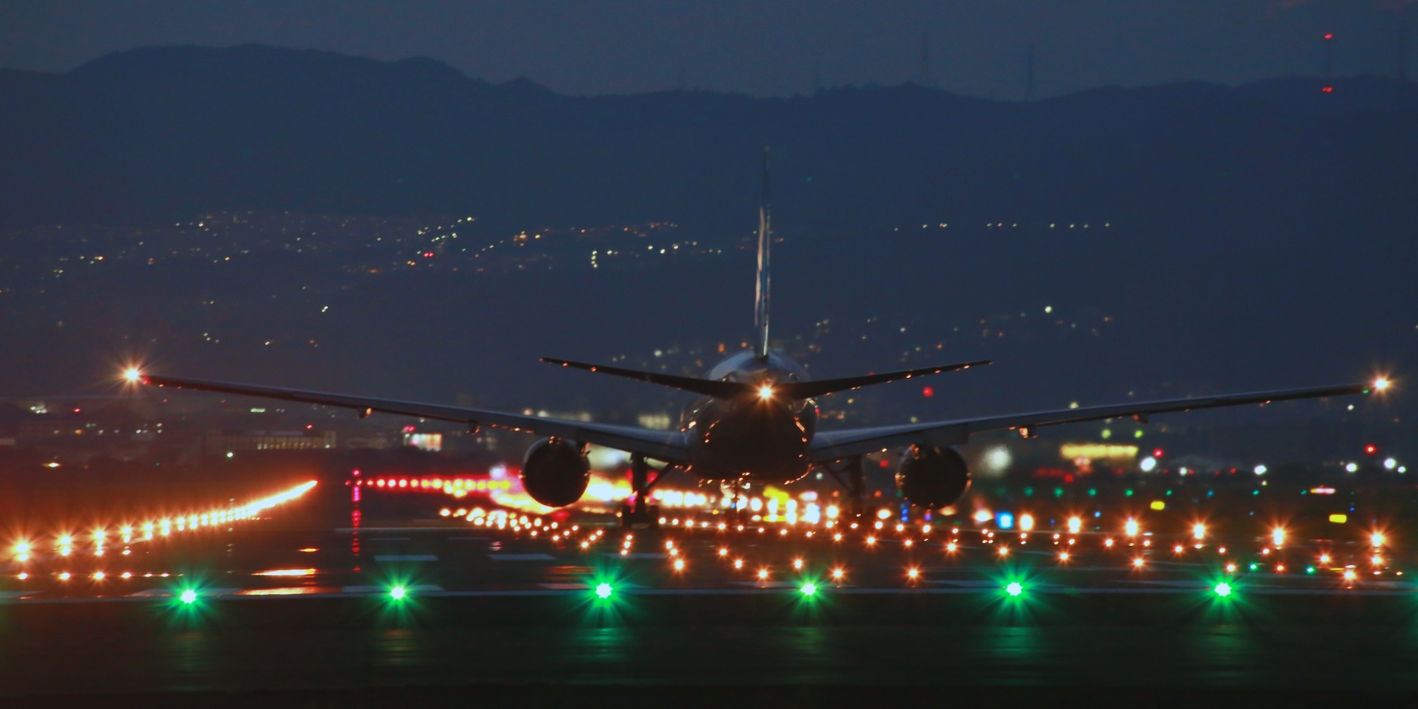 大迫力の航空機と大阪ベイサイドの夜景を楽しむナイトツーリングレポート｜2025.09.27