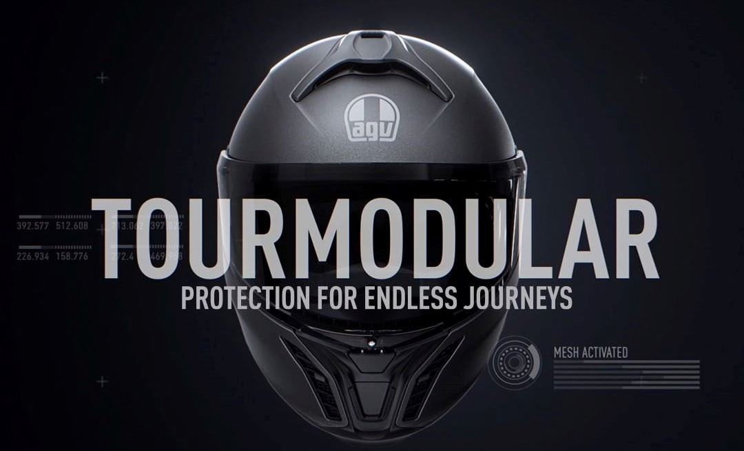 新作フリップアップヘルメット【TOURMODULAR】登場。