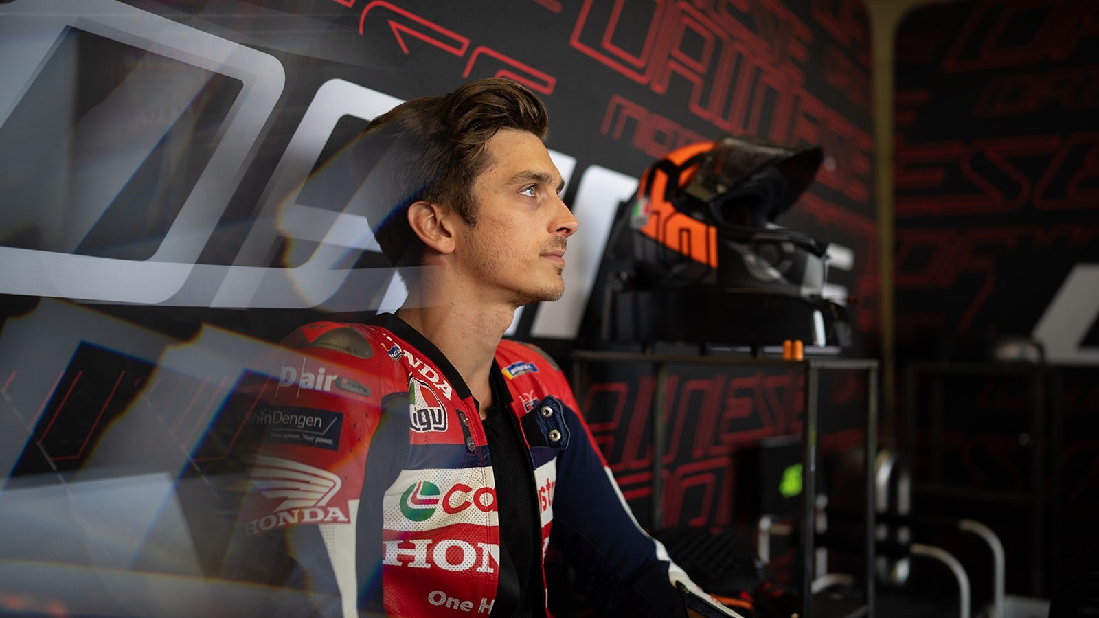 Dainese Project Apexイベントで走行するルカ・マリーニ