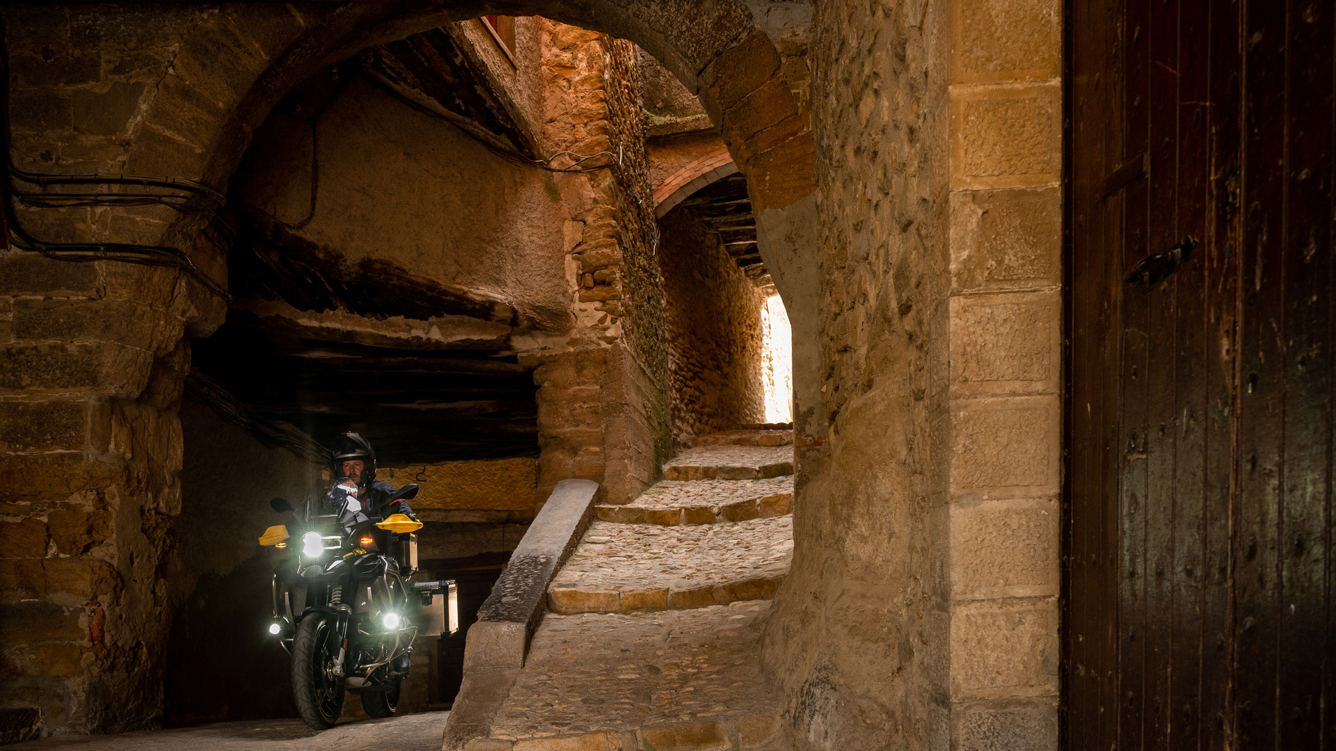 山間の村ジェル