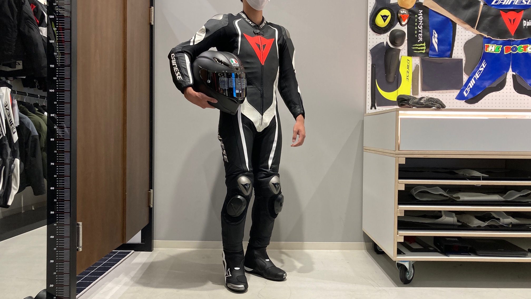 美品】DAINESE ダイネーゼ レーシングスーツ 革ツナギ 46-