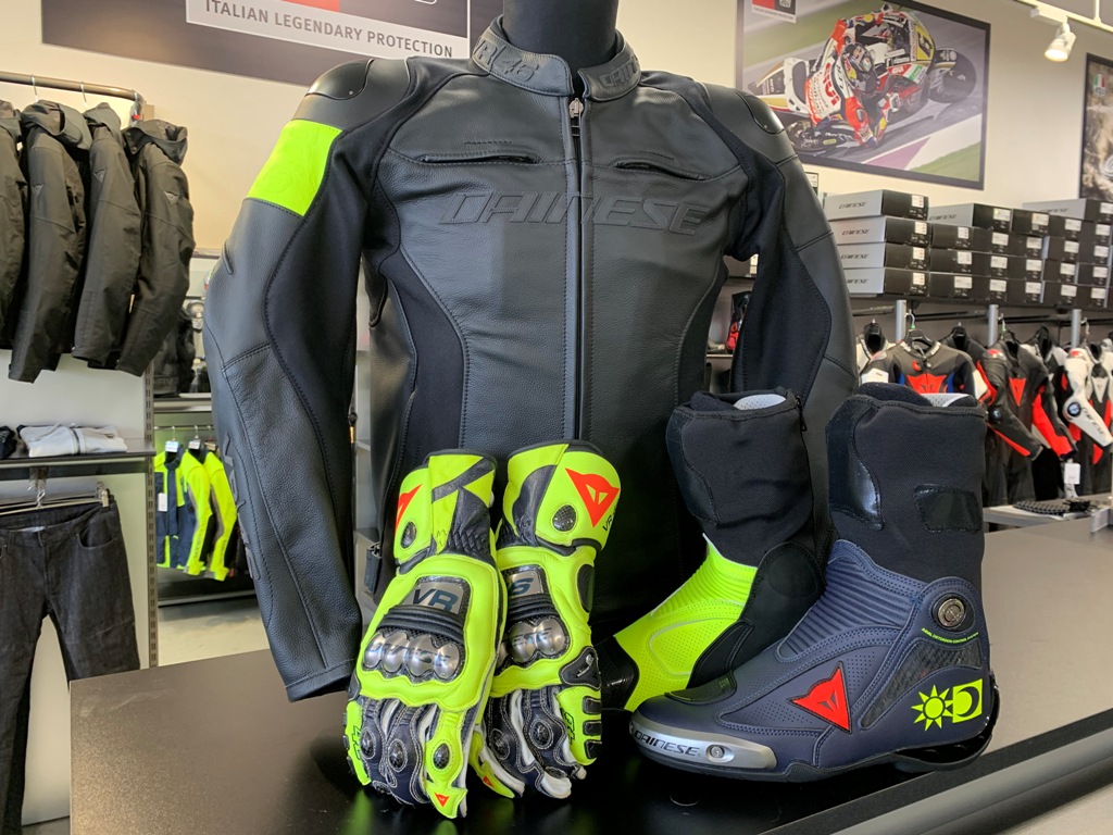 動きやすさ抜群！『VR46 POLE POSITION LEATHER JACKET』