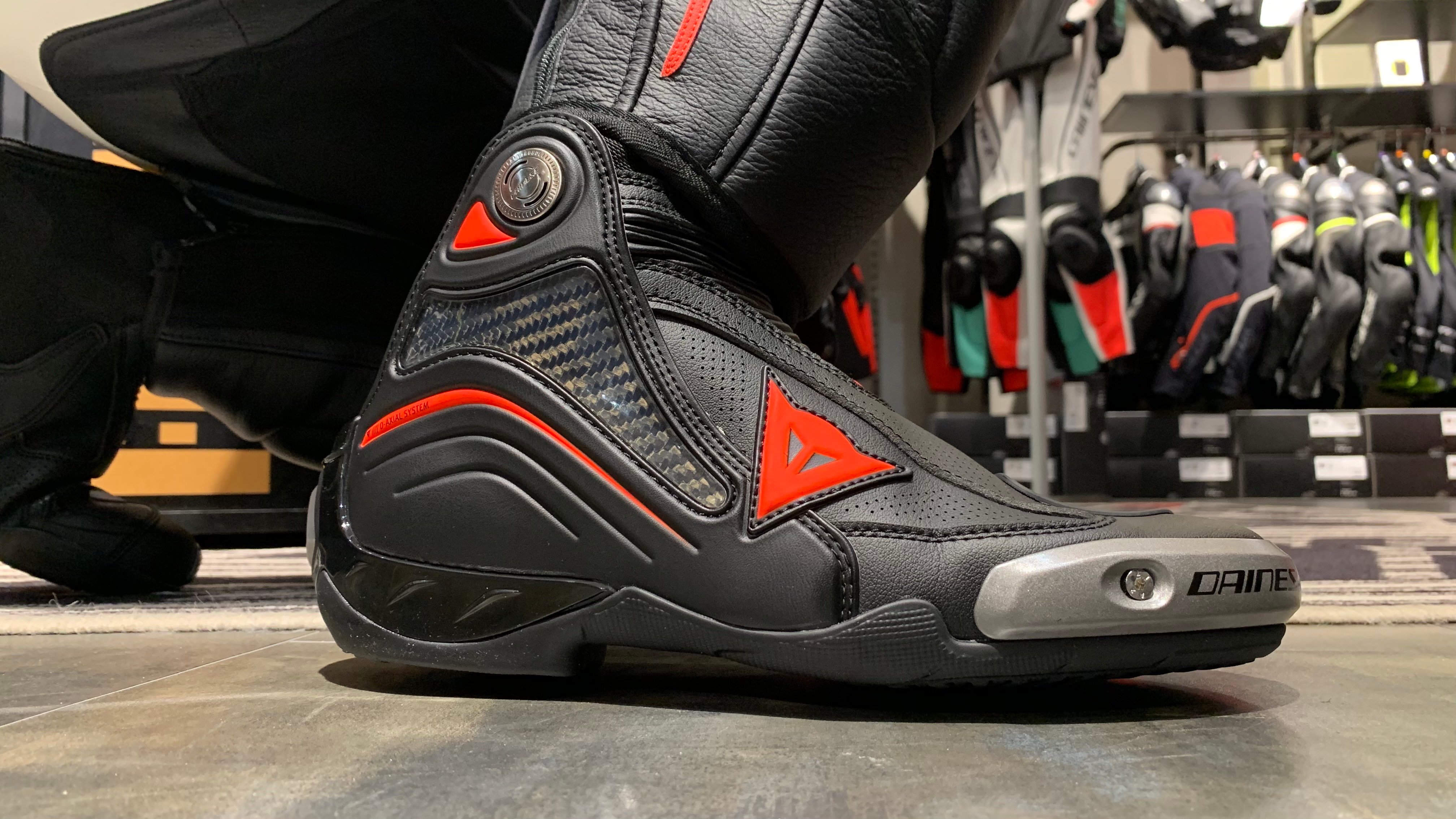 DAINESE ダイネーゼ AXIAL D1 AIR BOOTS 44サイズ-