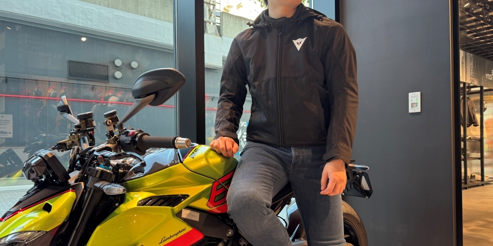 ダイネーゼが提案する、夏のライディングスタイル ― ACCELERATA AIR TEX JACKET