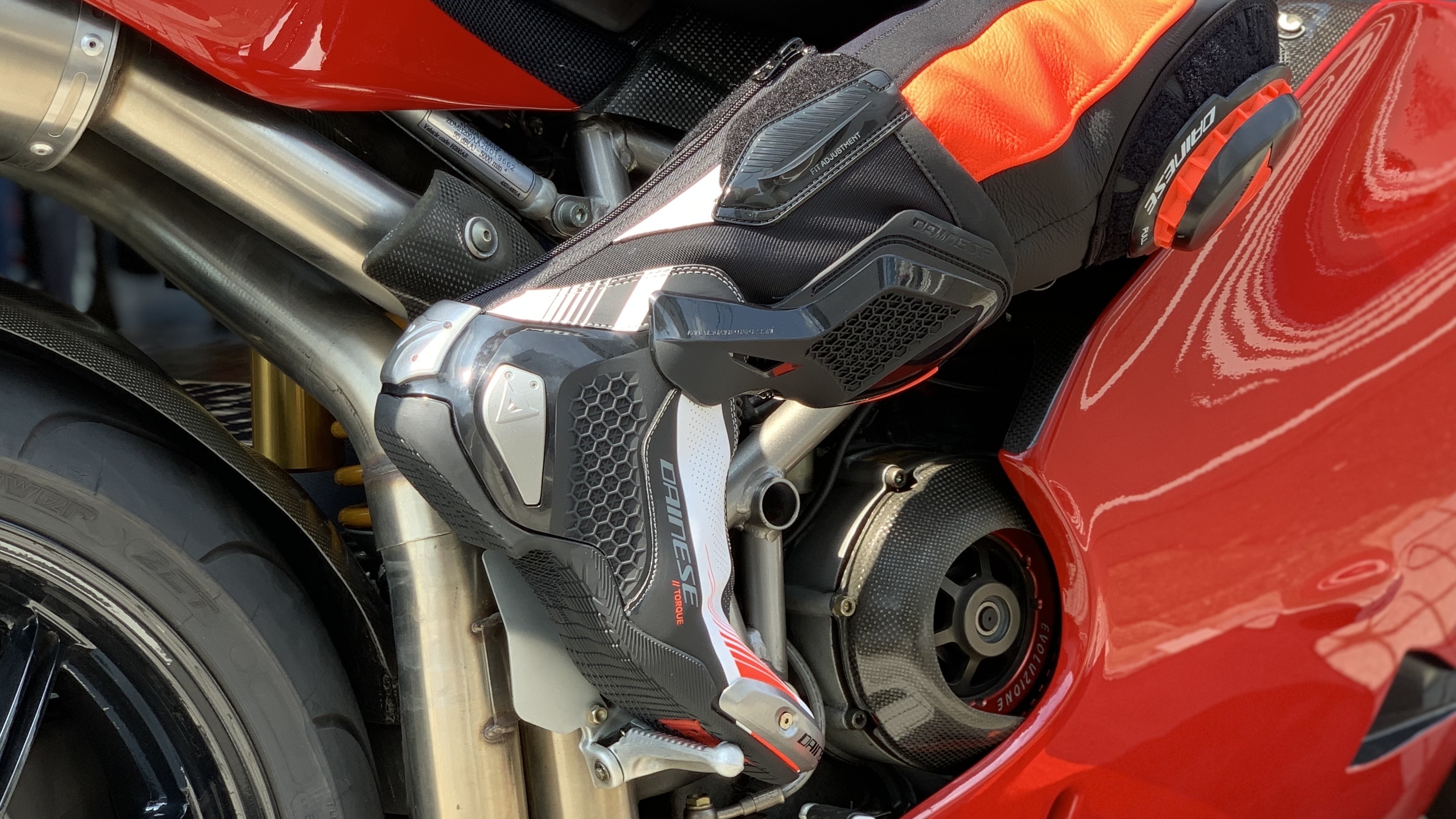 プロテクションと快適性の融合｜ TORQUE 4 AIR BOOTS を徹底解説