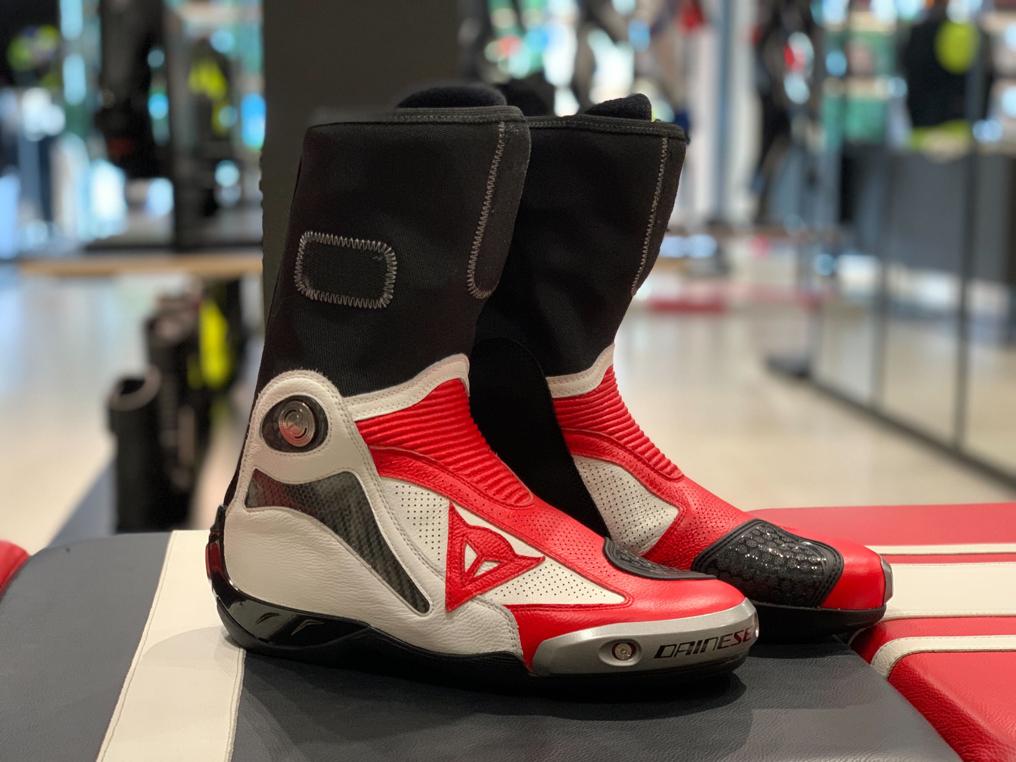 ダイネーゼ AXIAL D1 BOOTS レザー - オートバイアクセサリー