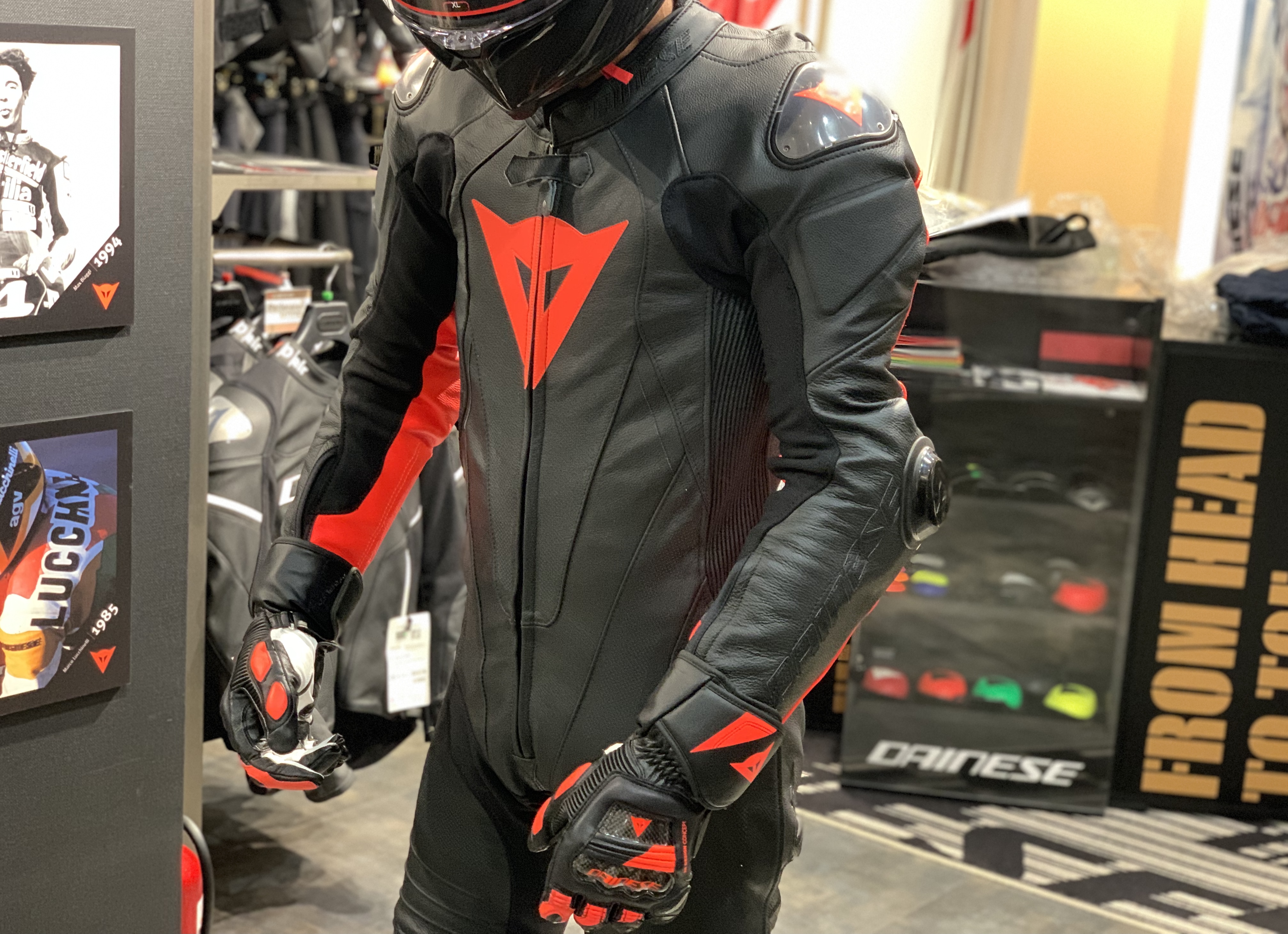 予約受付中】 Ducati Performance 52 ダイネーゼ セパレートツナギ 