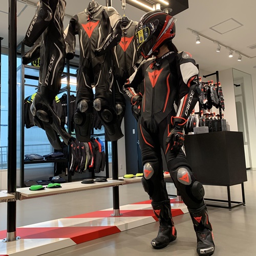 Dainese ダイネーゼ レーシングスーツ pediatriacrescer.com.br