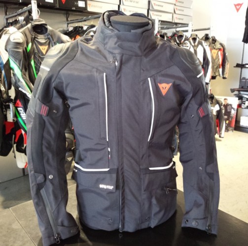 Dainese cyclone outlet