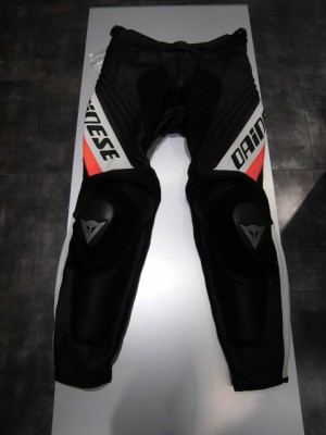 Dainese Delta pro C2 レザーパンツ 54サイズ Webike | DAINESE ダイネーゼ P.DELTA PRO C2 PELLE [P.デルタ