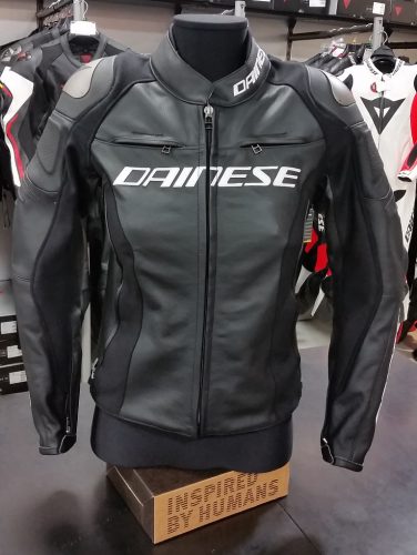 ダイネーゼ　革ジャン　Dainese racing 3 ジャケット　レーシング3