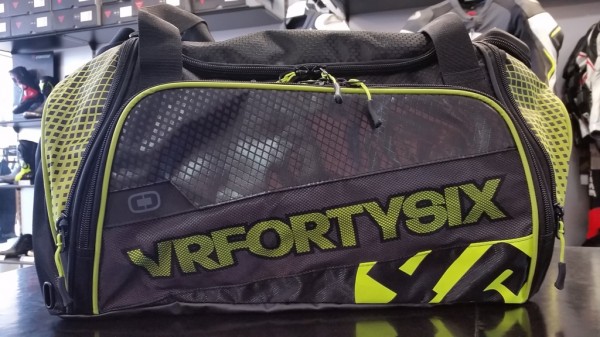 VR46好きにはたまならいボストンバッグ入荷です!!!