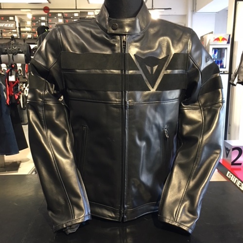 ダイネーゼ　DAINESE　8-track leather jacket 48