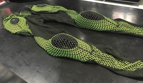 ダイネーゼ　プロテクター　インナーパンツ 色々な使い方ができる！新作プロテクションインナー！