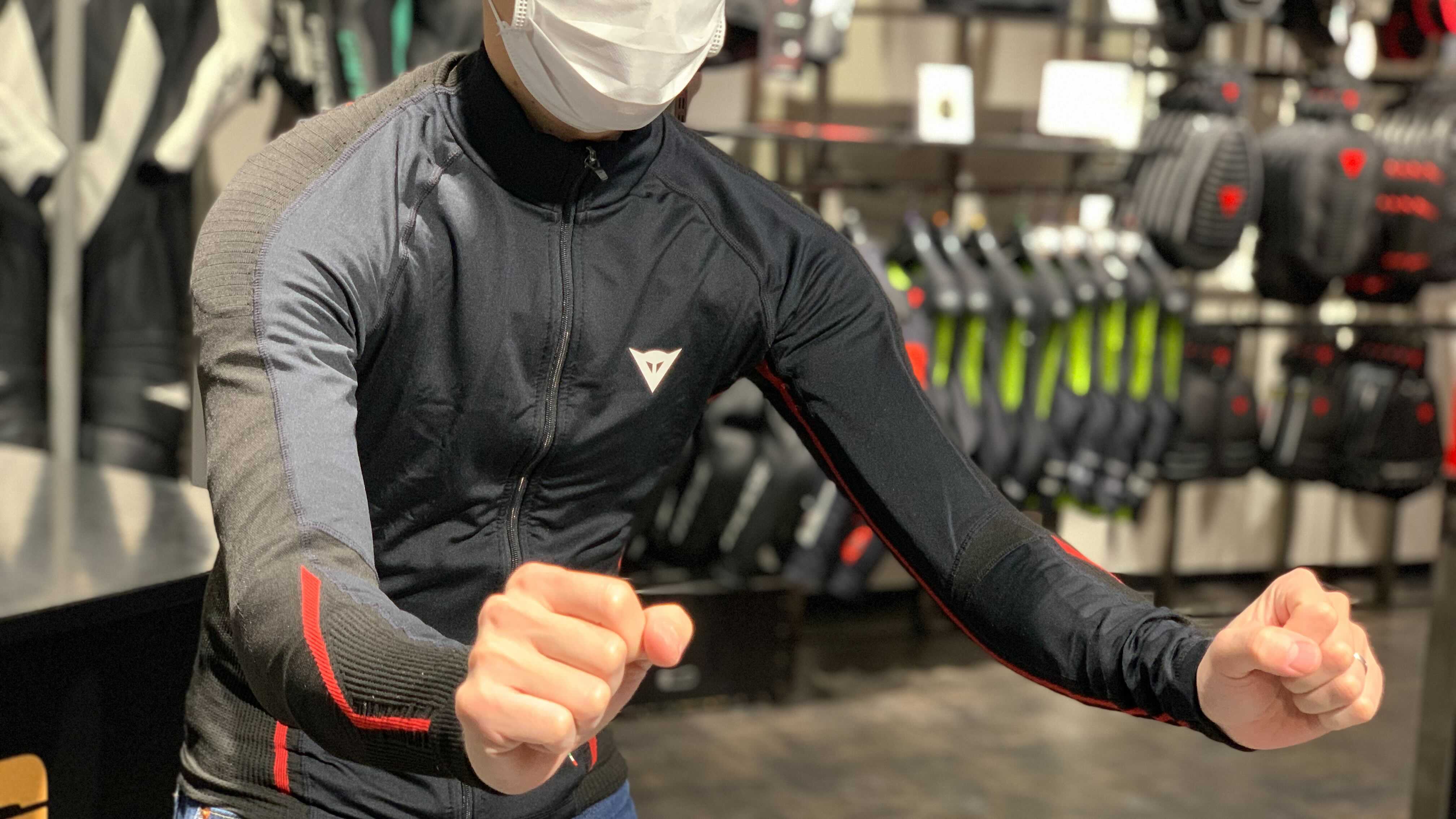 【防風×保温】を一着で実現!! ”D-CORE NO WIND THERMO TEE LS” のご紹介