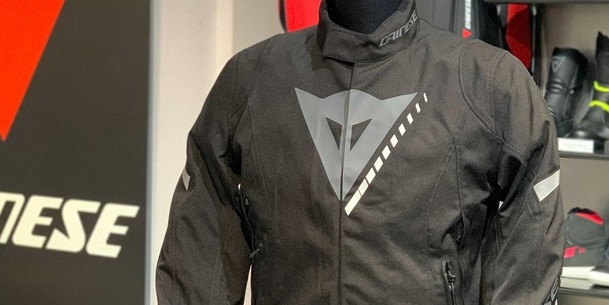 【新作入荷】VELOCE D-DRY JACKET