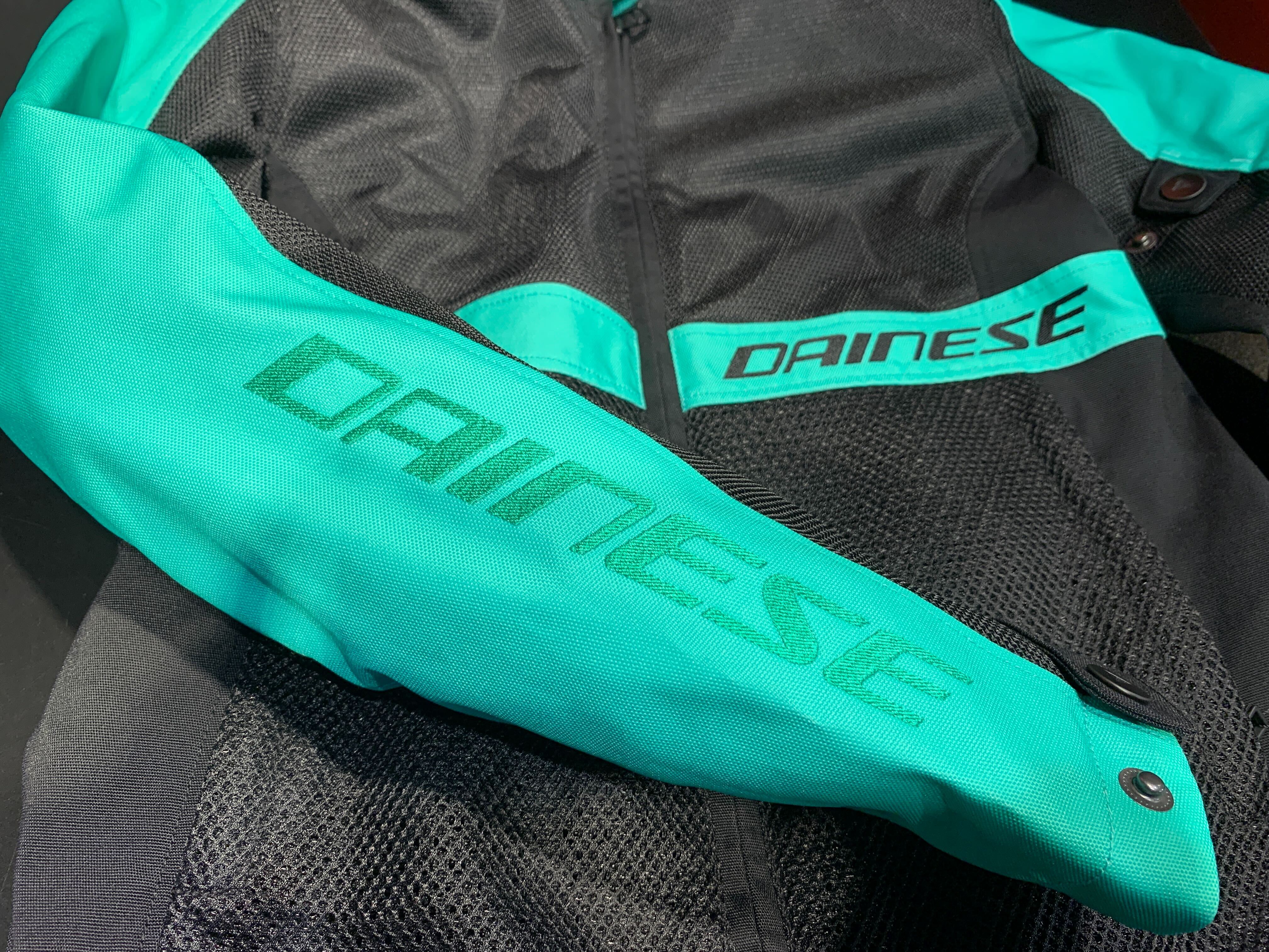 【レディース新入荷】アクアグリーンが爽やかな夏にオススメのメッシュジャケット