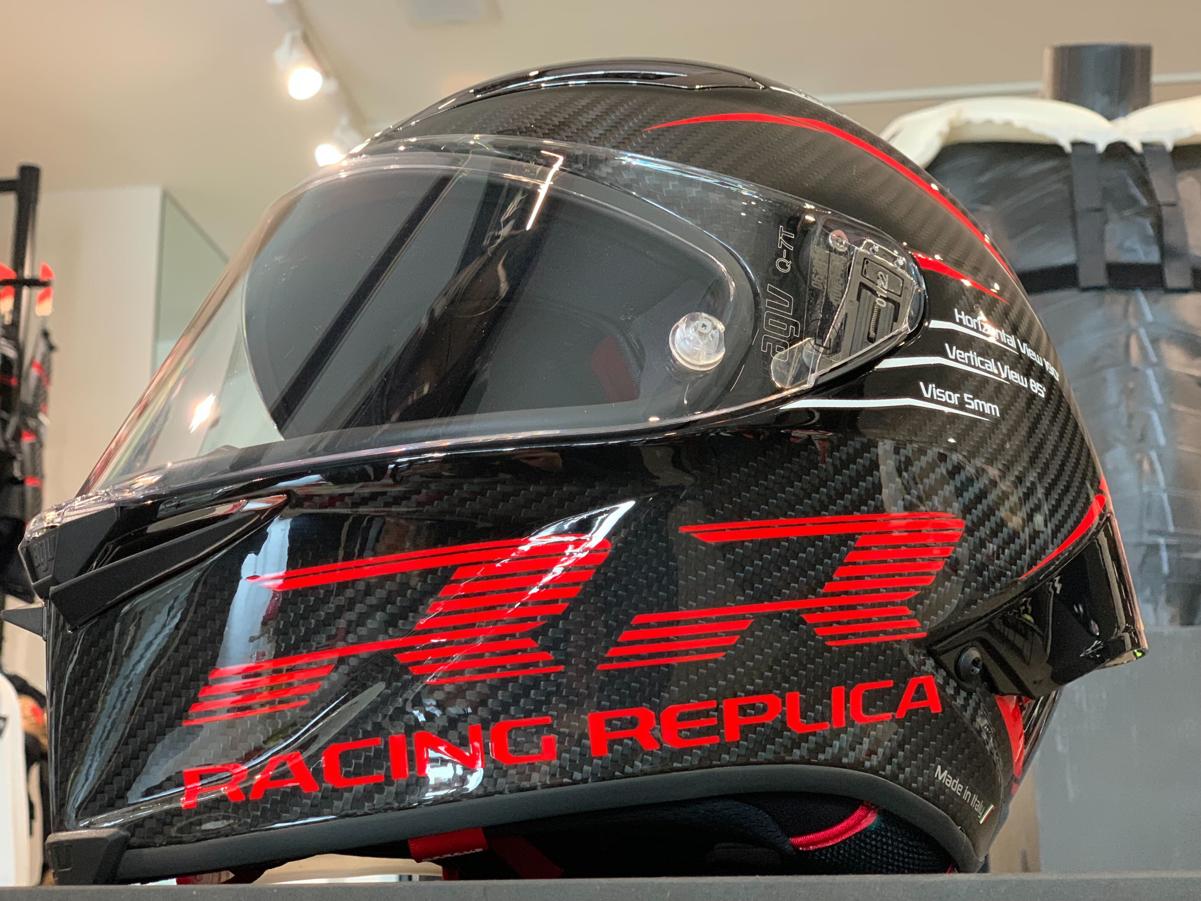 人気グラフィックが再入荷しましたPERFORMANCE CARBON/RED