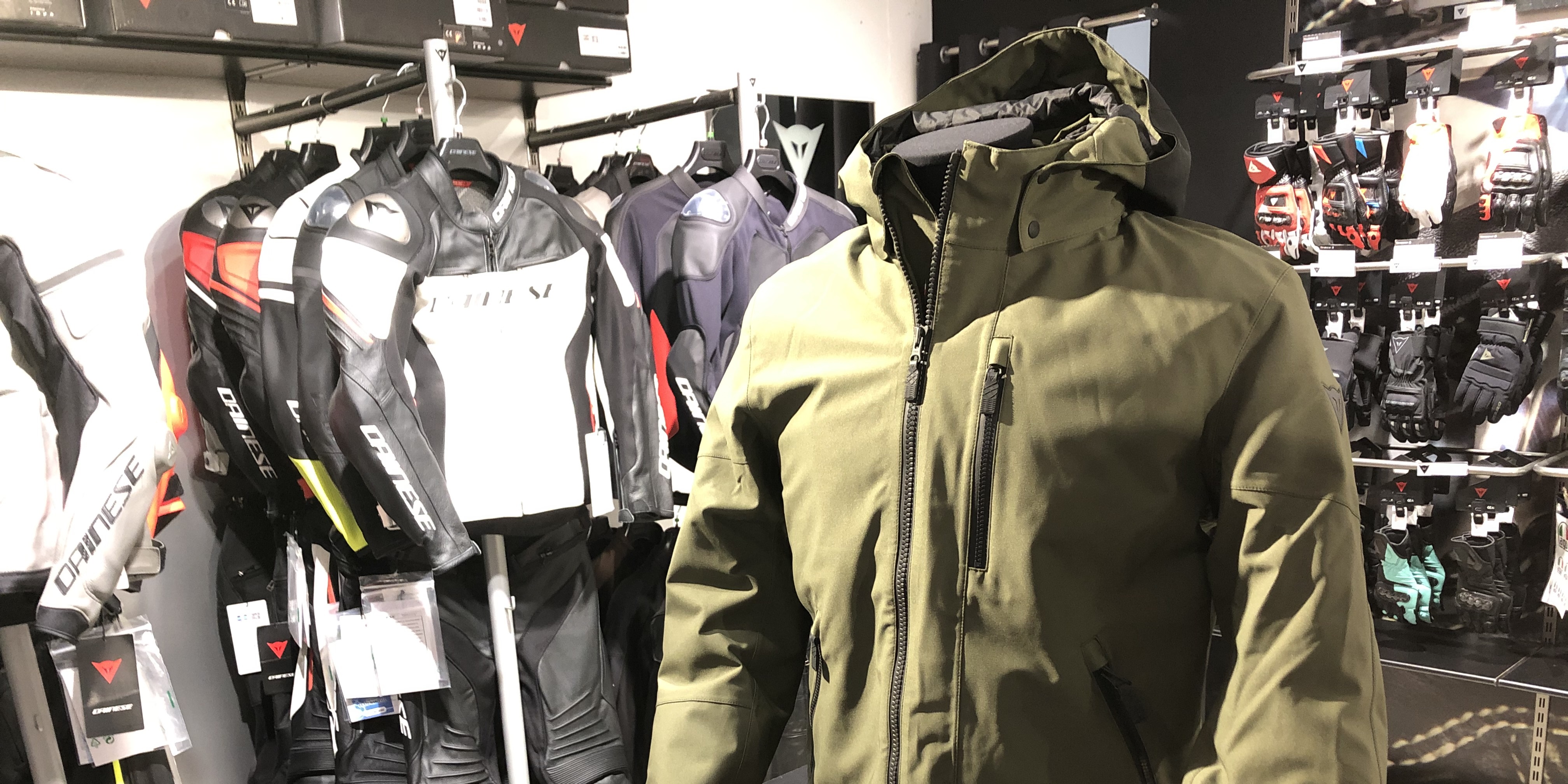 シティユースにオススメ！ MAYFAIR D-DRY® JACKET