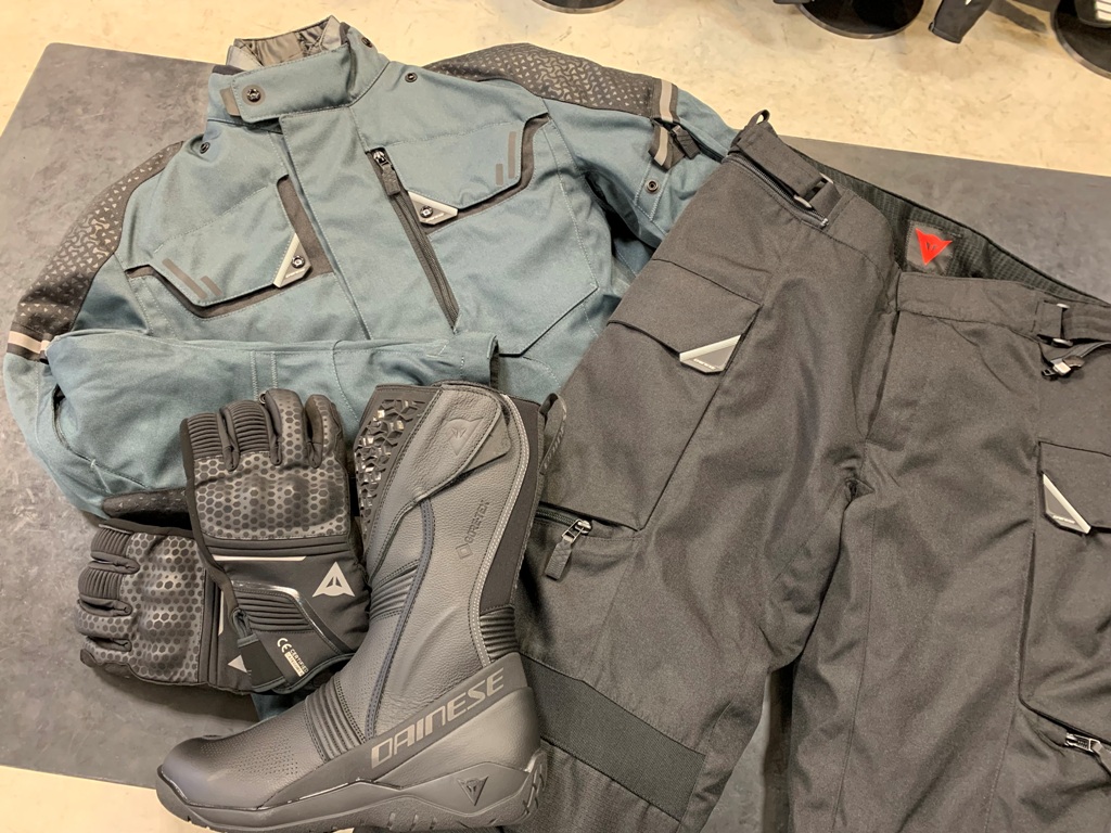 専用❤️美品❤️DIRK BIKKEMBERGSメンズジャケット ブルゾン NH X EDDIE BAUER ． SKI JACKET